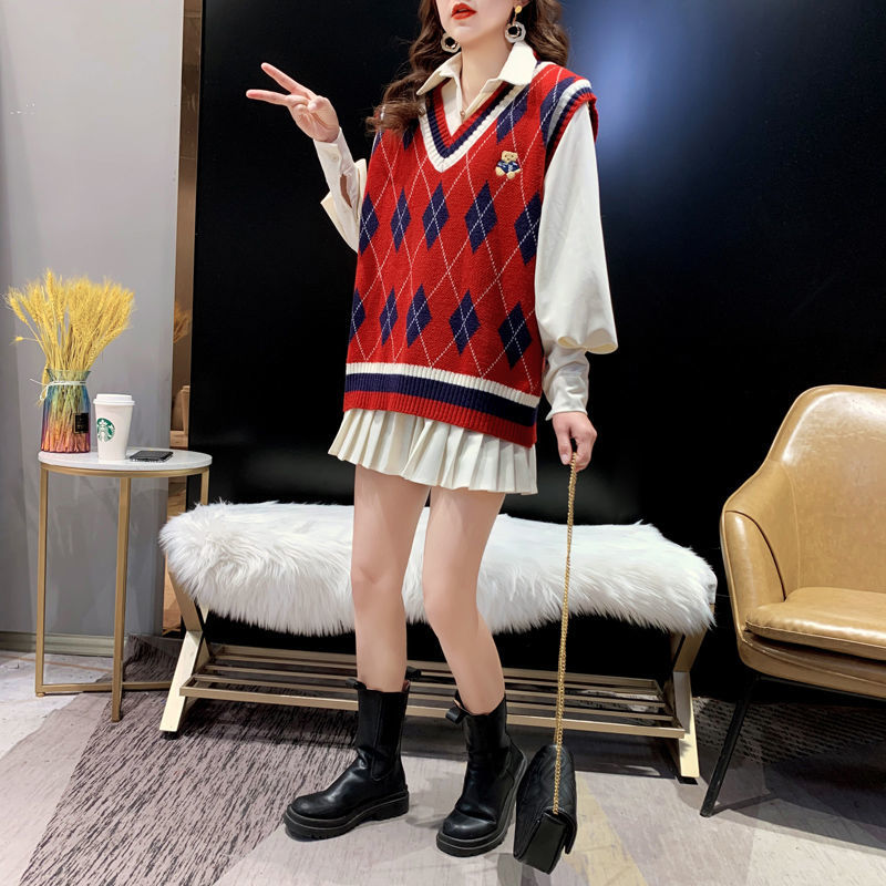 Kadınlar için Kırmızı Örgü Yel - Winter Clothing Trends For Women incelemesi ve fiyatı
